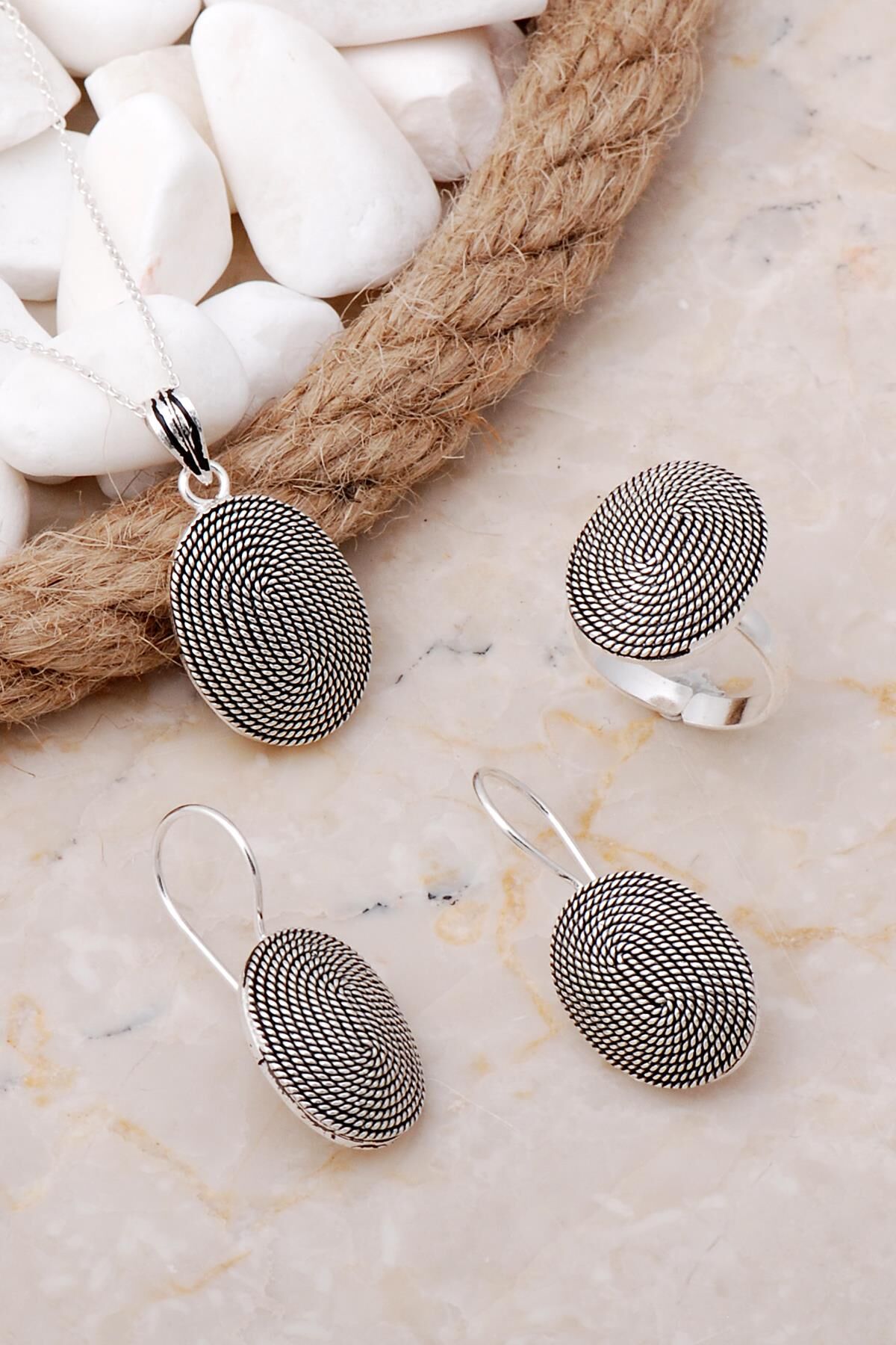 Burgu Telkari Elişi Gümüş Oval Set 2559