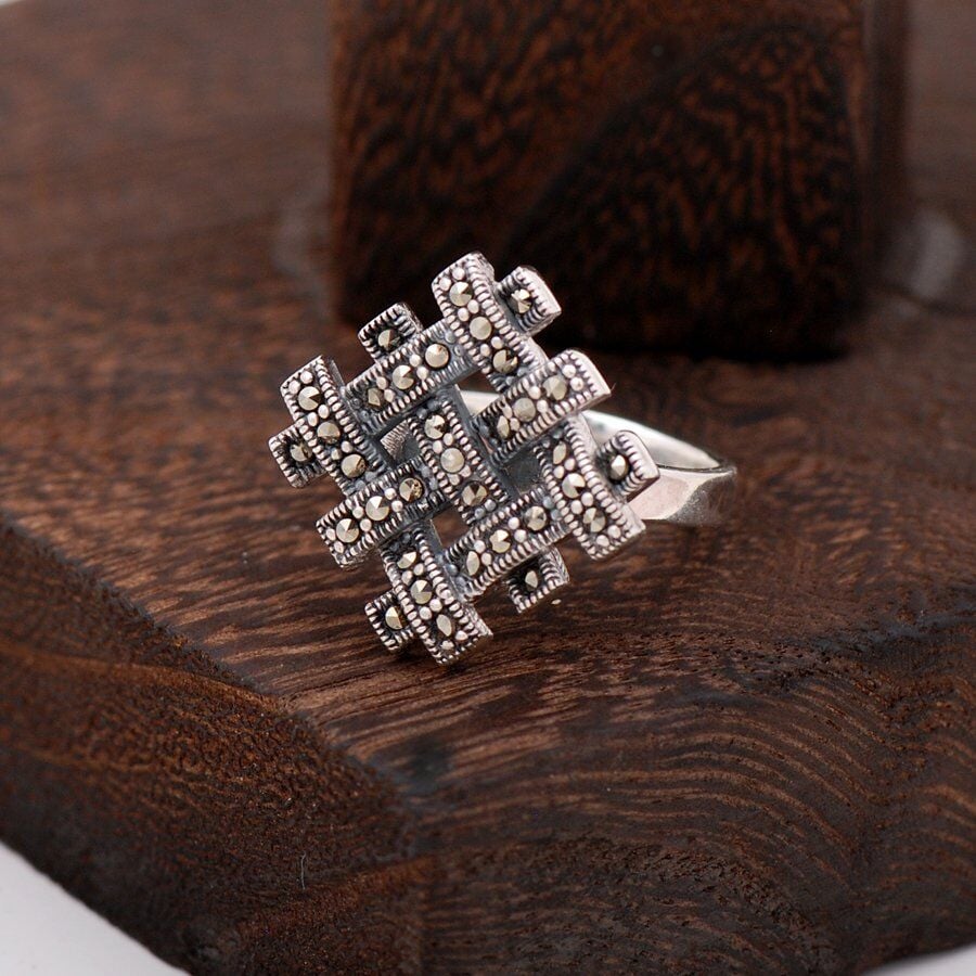 Markazit Taşlı Tasarım Gümüş Yüzük 2274