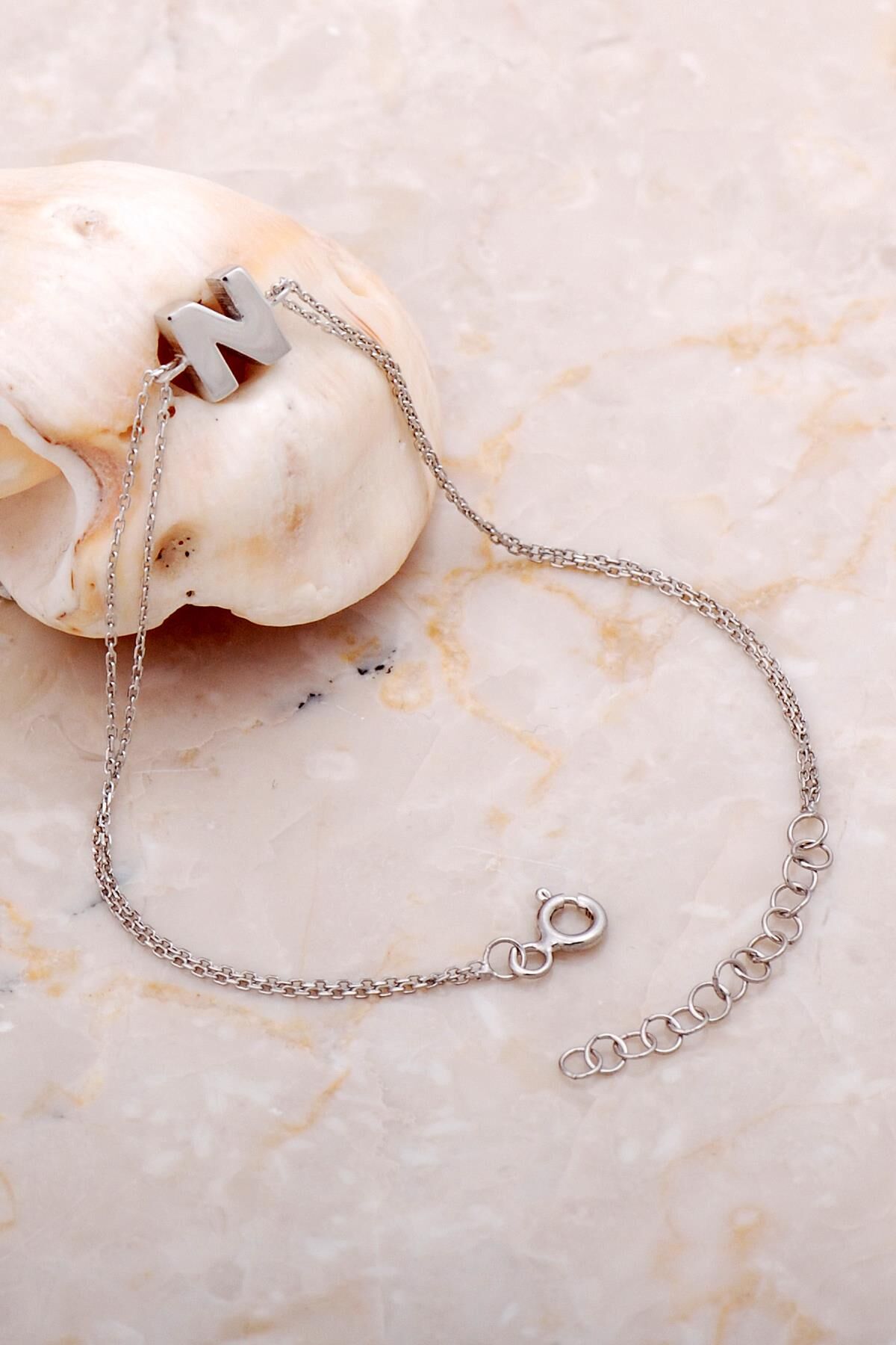 N Harfi Rodyumlu Gümüş Bileklik 4230