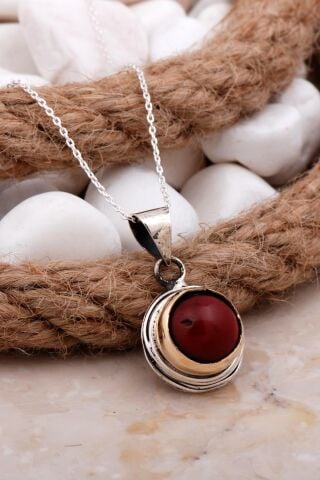 Mercan Taşlı Sarma Elişi Gümüş Kolye 7822