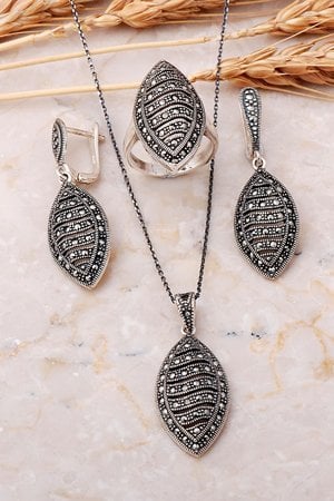 Markazit Taşlı Gümüş Set