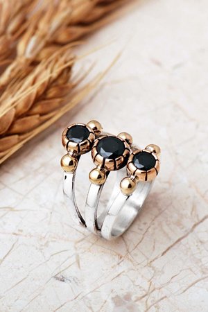 Oniks Taşlı Gümüş Yüzük