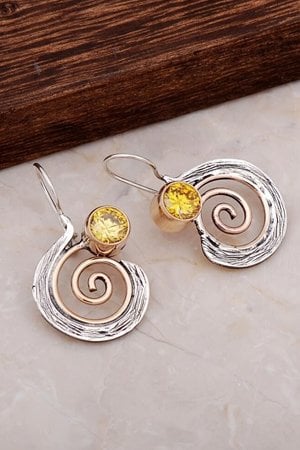 Topaz Taşlı Gümüş Küpe