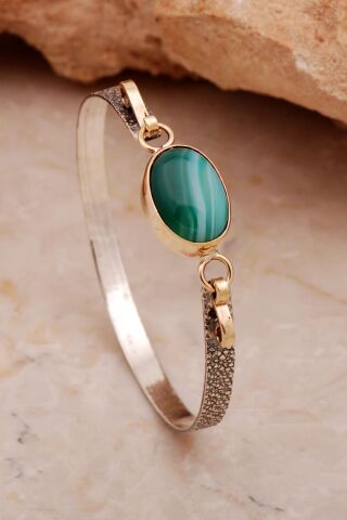 Yeşil Akik Taşlı Dövme Elişi Tasarım Gümüş Bilezik 4384