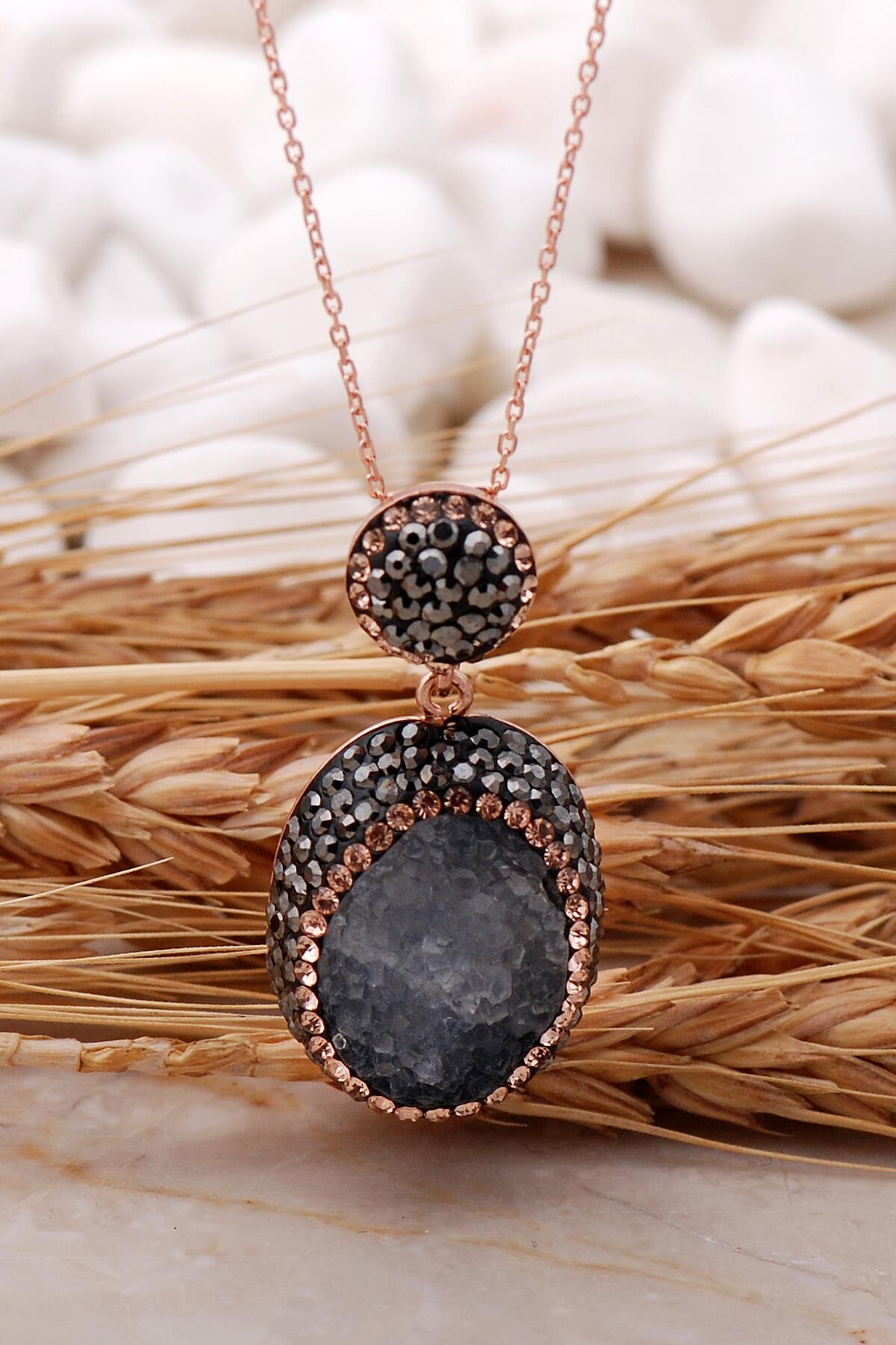 Doğal Kalsedon Taşlı Oval Rose Gümüş Kolye 7441