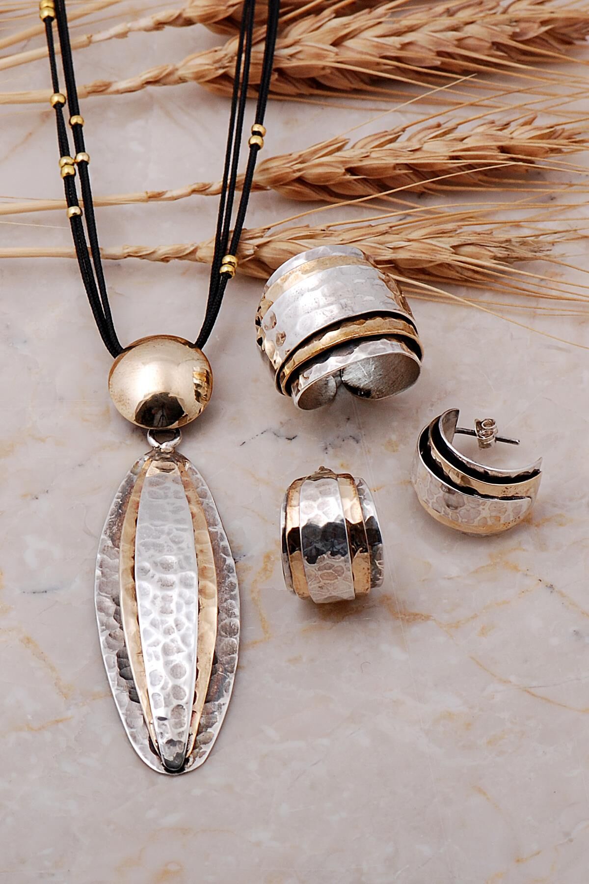 El yapımı Çekiç Dövme Gümüş Set 1031