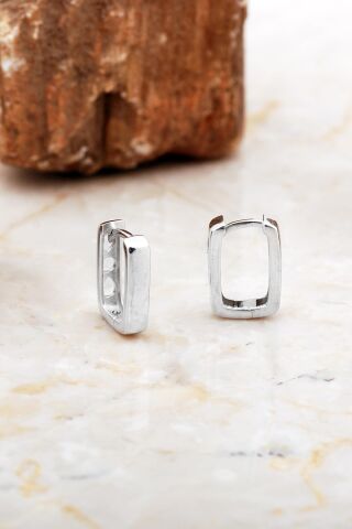 Taşsız Dikdörtgen Rodyumlu Gümüş Küpe 7037