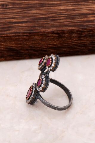 Kök Yakut Taşlı Aşkın Gözyaşı Gümüş Yüzük 785