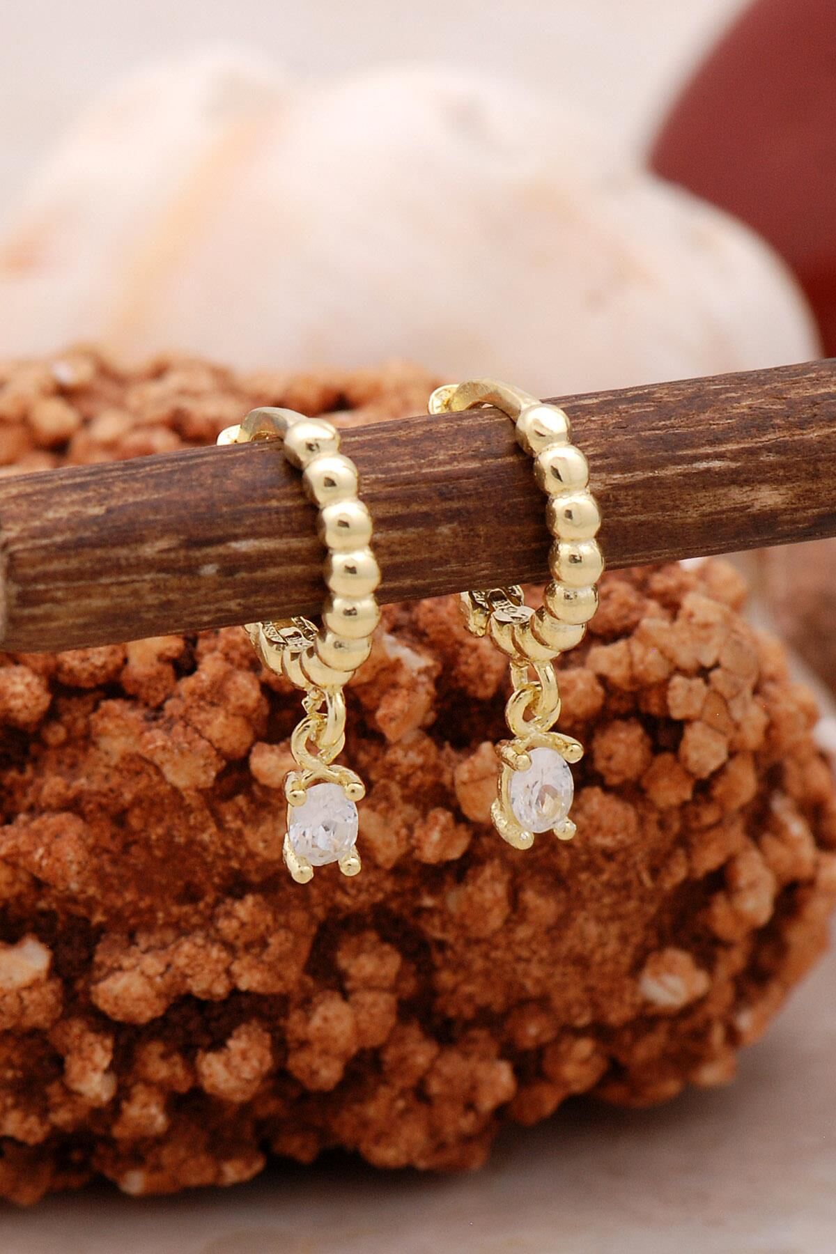 Tek Taş Altın Yaldızlı Gümüş Küpe 5453