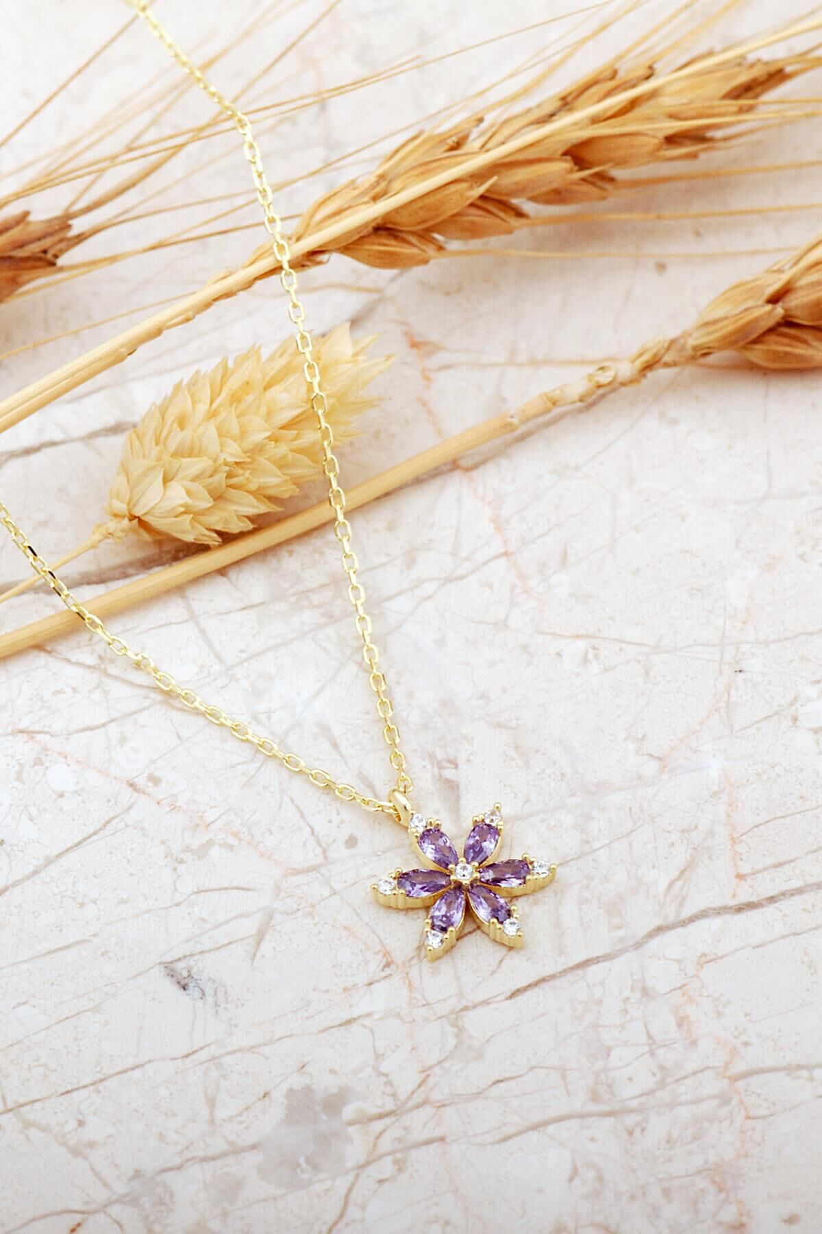 Ametist Taşlı Lotus Çiçeği Altın Kaplama Gümüş Kolye 8096