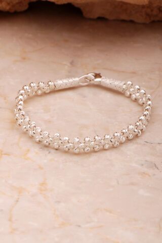 Kazaziye İşlemeli Elişi Dorissa Gümüş Bileklik 4399