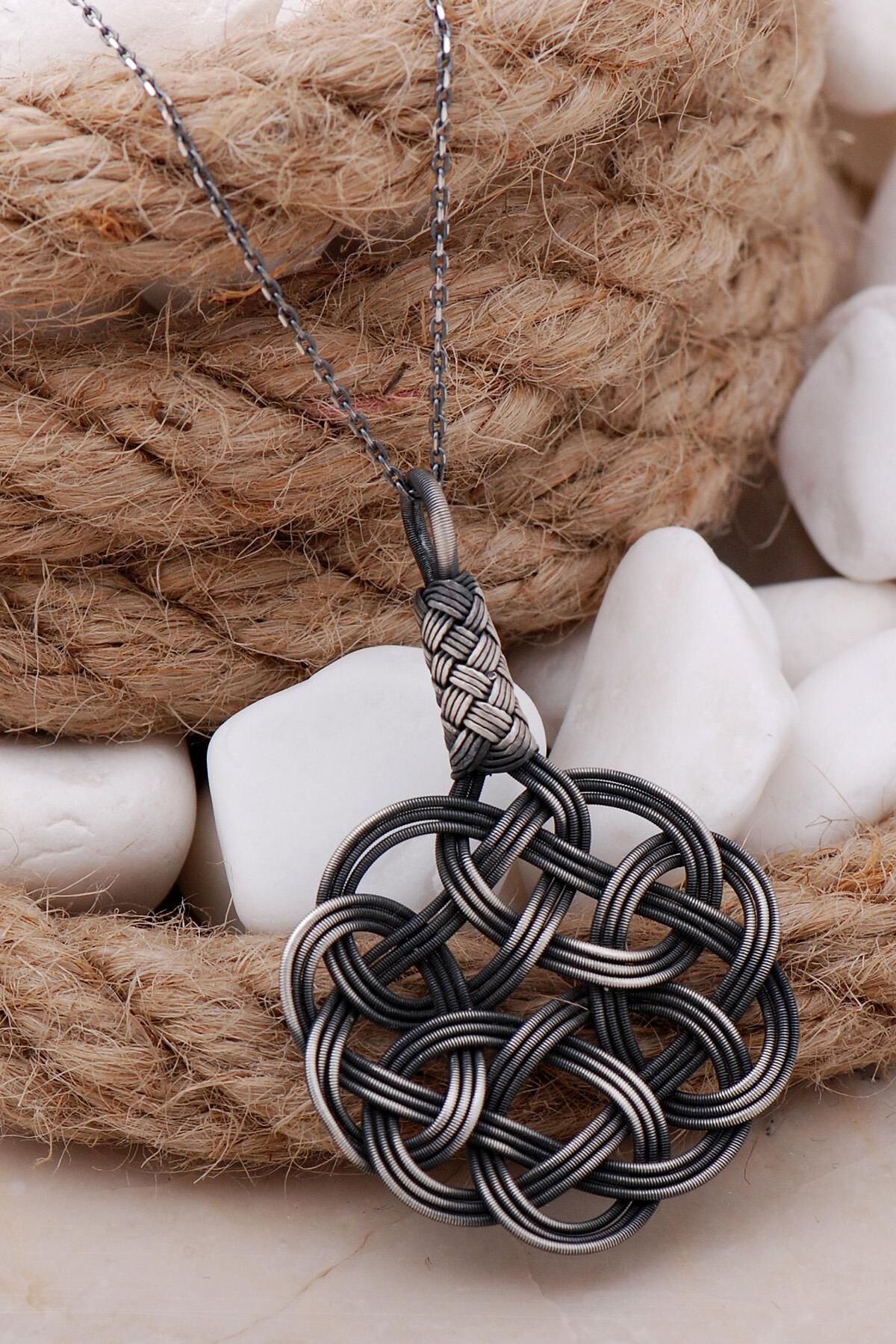 Aşk Düğümü Kazaziye Elişi Gümüş Kolye 224