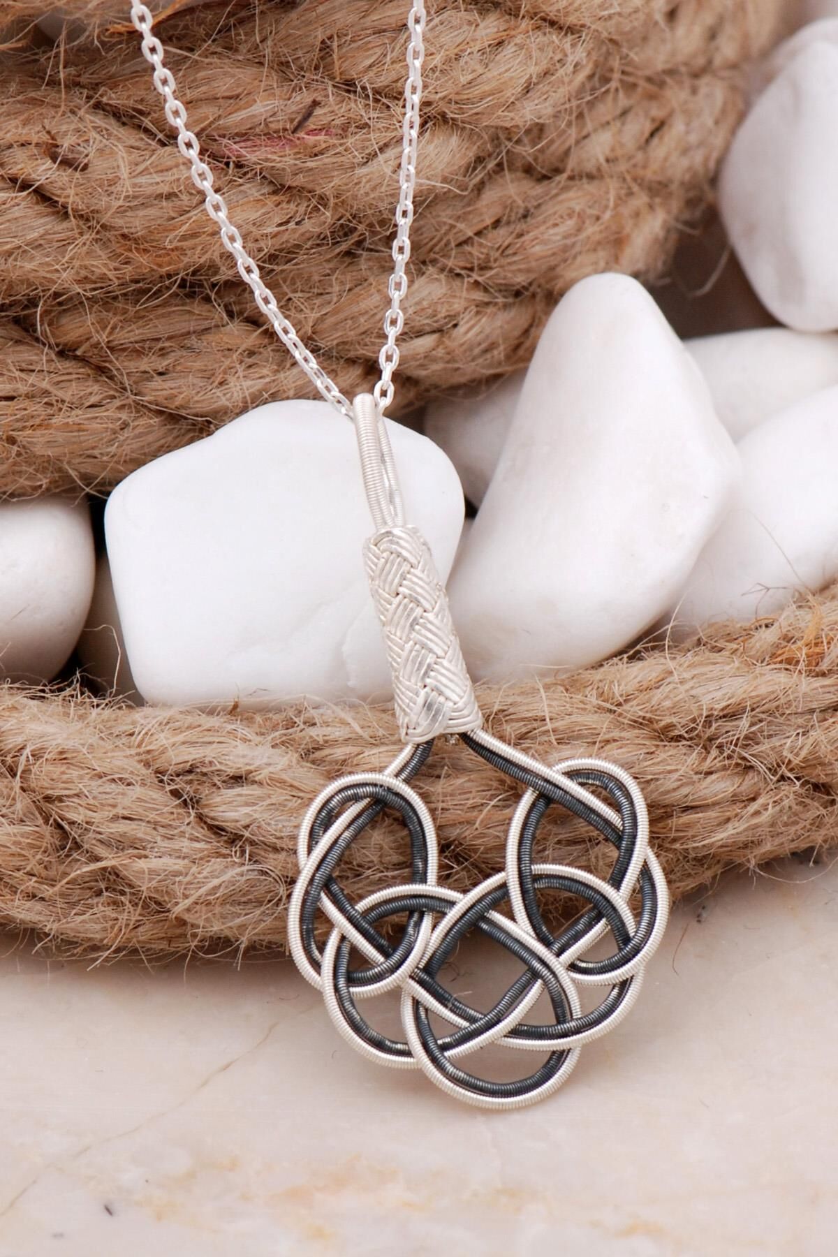 Aşk Düğümü Kazaziye Elişi Gümüş Kolye 213