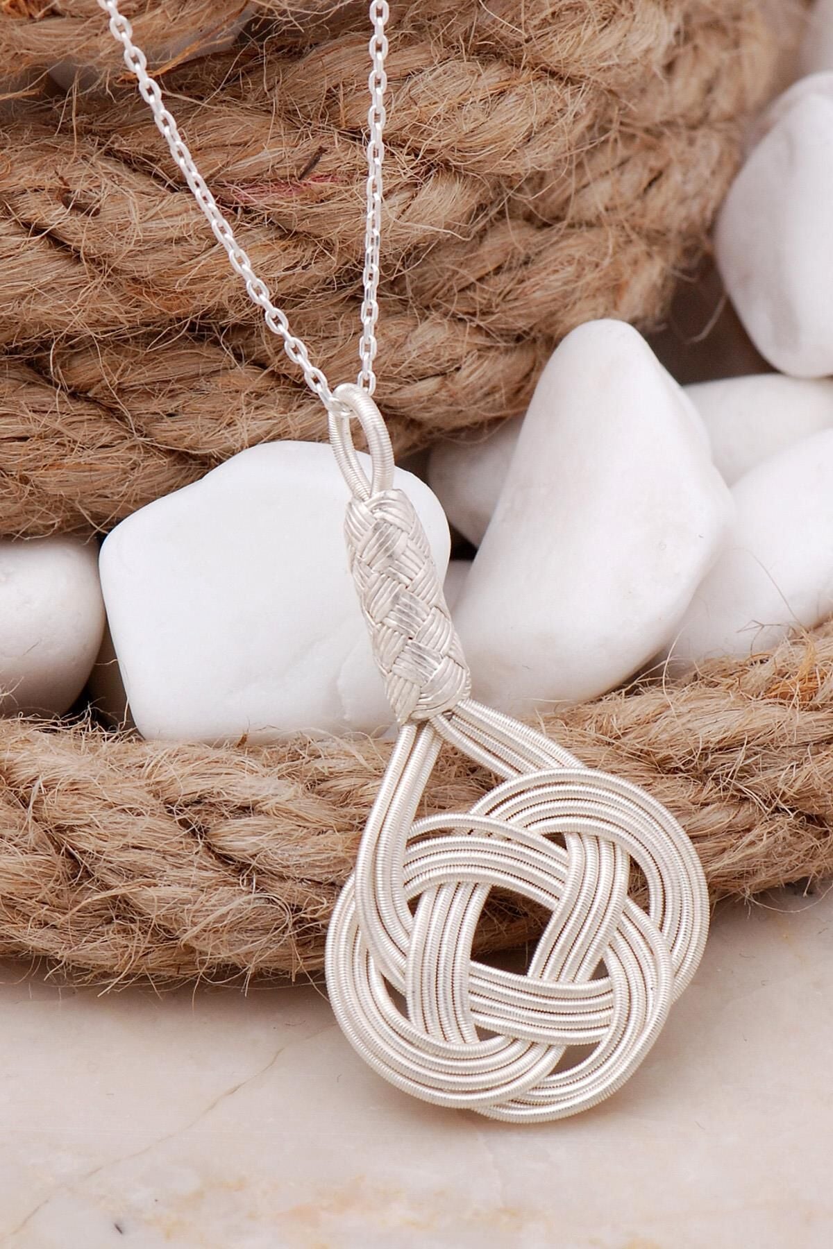 Şems Düğümü Kazaziye Elişi Gümüş Kolye 214