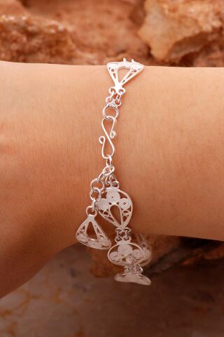 Telkari İşlemeli Damla Gümüş Bileklik 4409