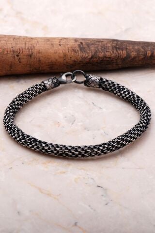 Tığ Örgü Kazaziye İşlemeli Oksitli Gümüş Bileklik 3544