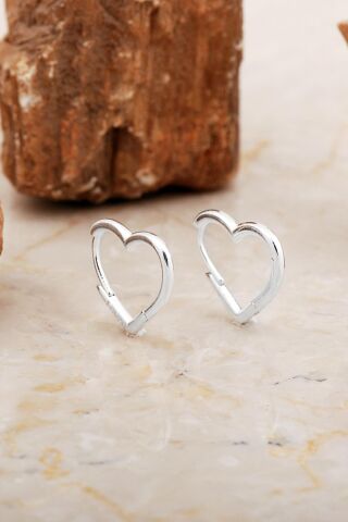 Kalp Tasarım Gümüş Küpe 7057