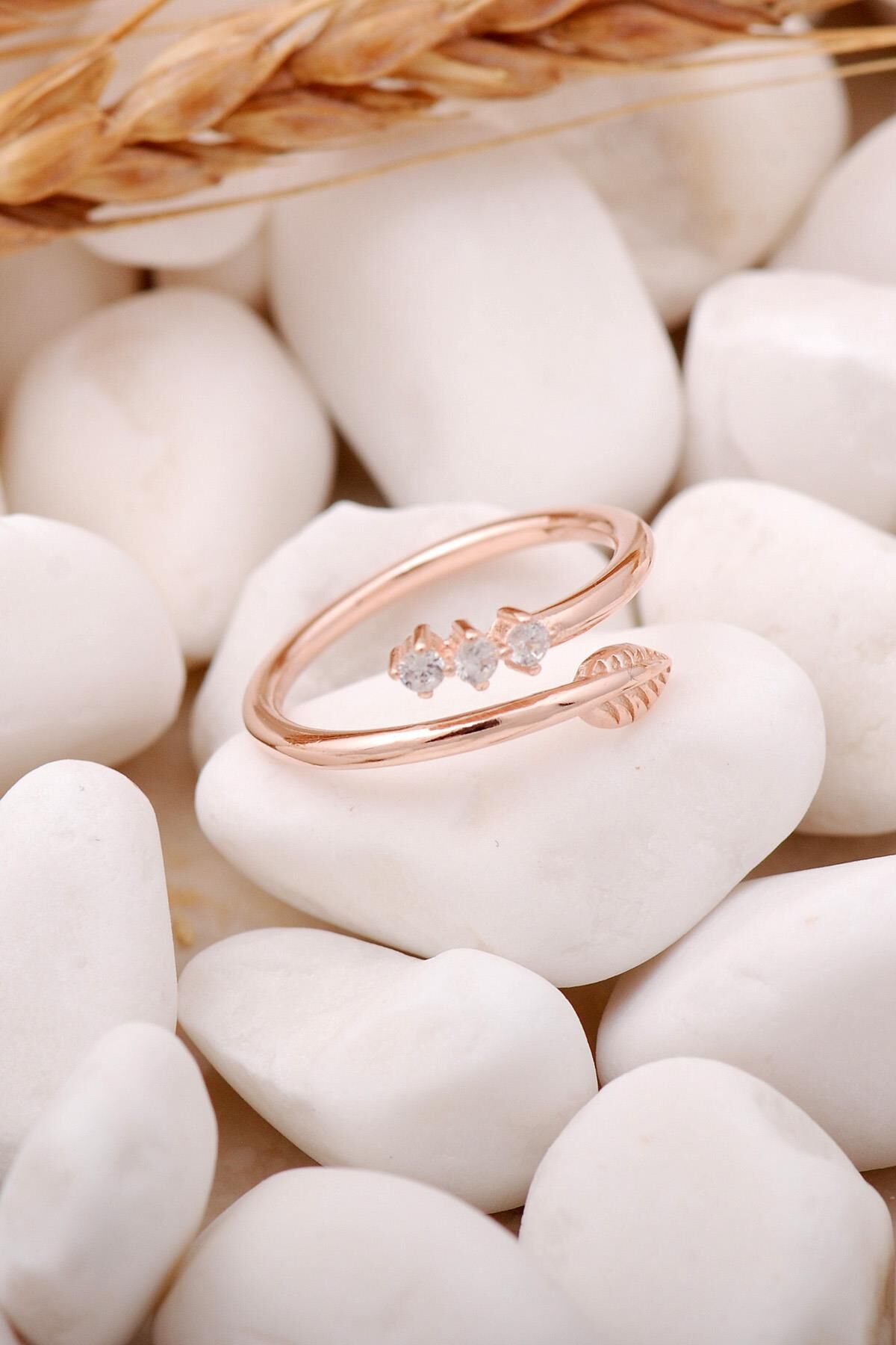 Yaprak Tasarım Rose İnce Gümüş Yüzük 3305