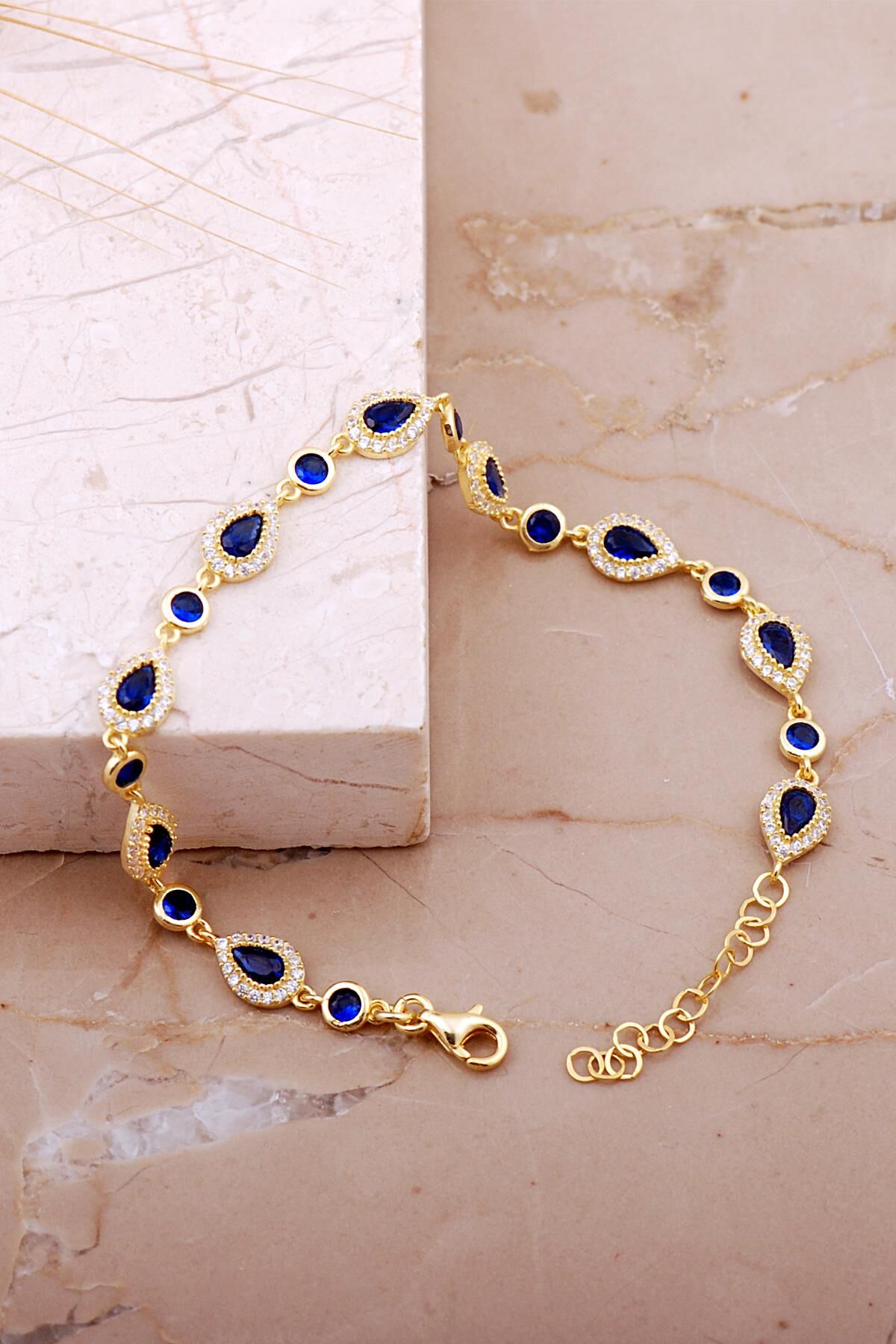 Damla Safir Taşlı Altın Kaplama Gümüş Bileklik 4817