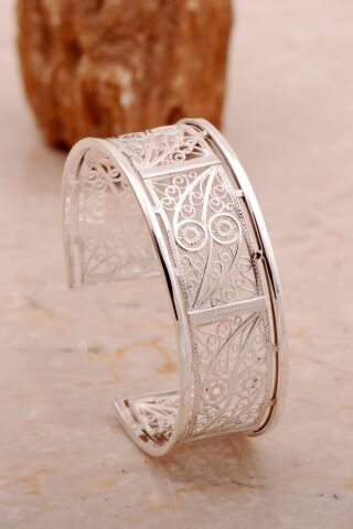 Telkari İşlemeli Elişi Tasarım Gümüş Bilezik 4658