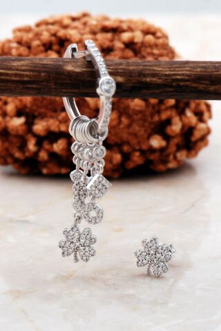 Yonca Rodyumlu Gümüş Kombin Şans Küpe 5481