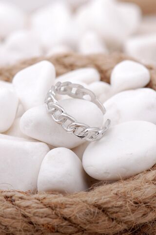 Gurmet Model Rodyumlu İnce Gümüş Yüzük 3308