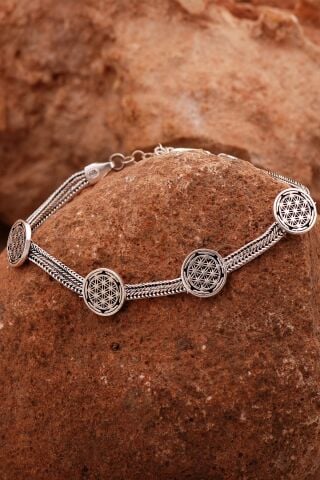 Yaşam Çiçeği Hasır Elişi Oksitli Gümüş Bileklik 4430