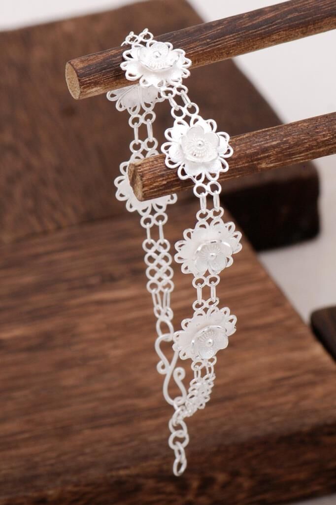 ÇİÇEKLİ TELKARİ GÜMÜŞ BİLEKLİK 1203