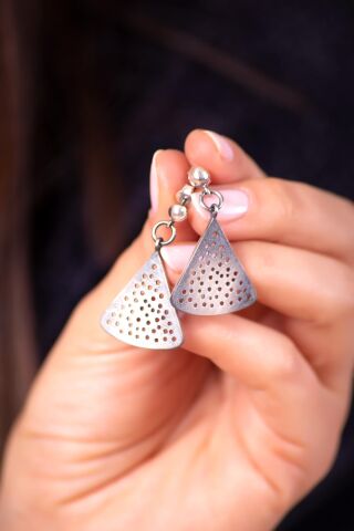 Üçgen Tasarımlı Elişi Tasarım Gümüş Küpe 4265