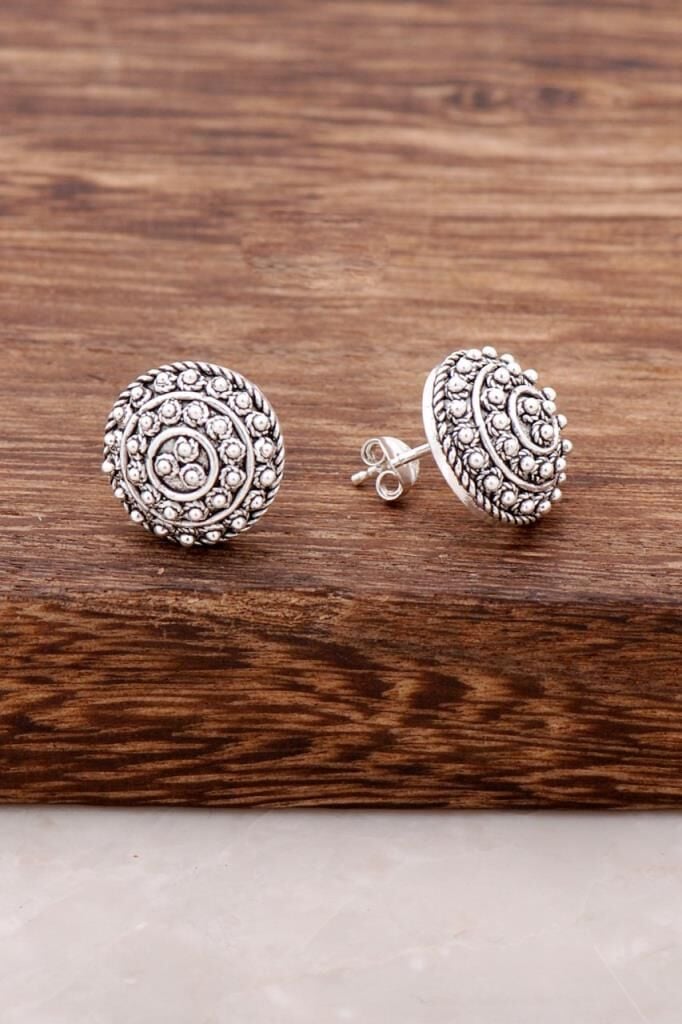 Telkari İşlemeli Çivi Topuzu Antik Tasarım Gümüş Küpe 2577