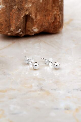 4 Mm Gümüş Top Küpe 7074