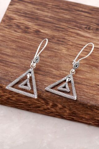 Telkari İşlemeli Sarma Üçgen Gümüş Küpe 2584