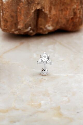 Üçgen Taşlı Rodyumlu Gümüş Tragus Küpe 7080