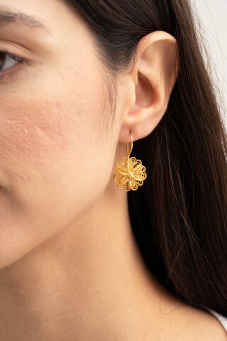 Papatya Telkari Altın Kaplama Gümüş Küpe 6169