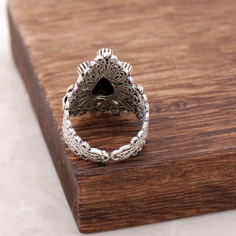 Safir Taşlı Telkari İşlemeli Gümüş Yüzük 2479