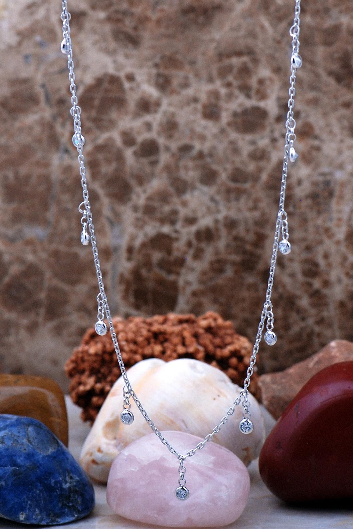 Seyrek Taşlı Rodyumlu Gümüş Choker Kolye 7236