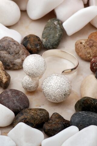 İşlemeli Top Gümüş Yüzük 3506