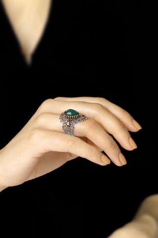 Kök Zümrüt Taşlı Telkari İşlemeli Gümüş Yüzük 2486