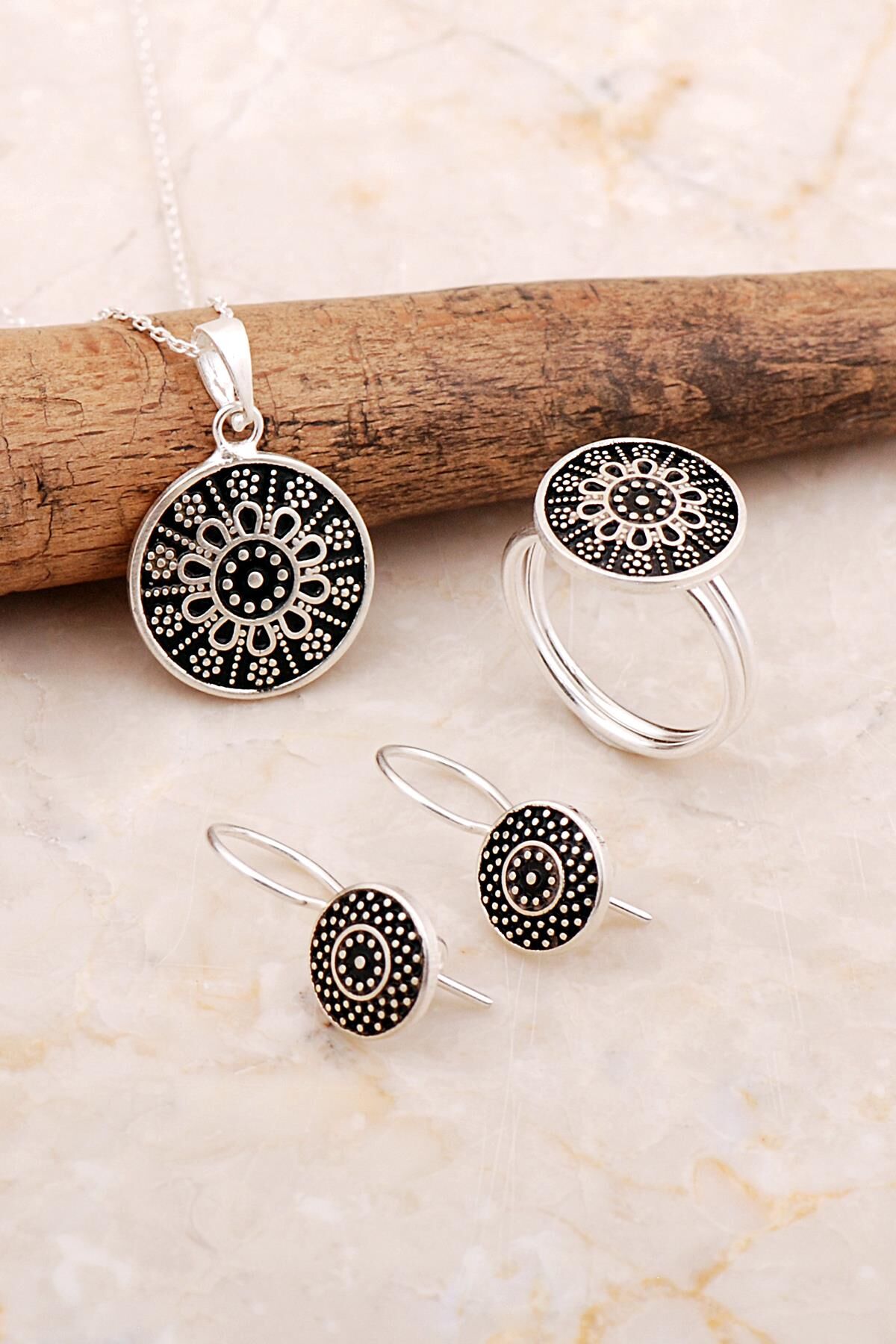 Mardin Güneşi Elişi 925 Ayar Gümüş Set 2818