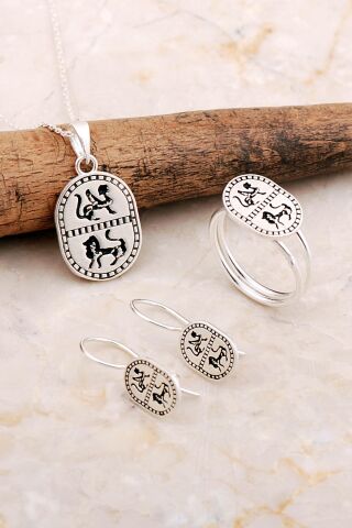 Özgürlüğün Ruhu Sembolü Elişi Gümüş Set 2819