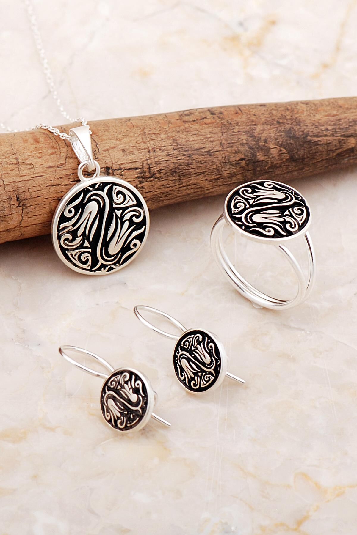 Laleli Elişi Gümüş Set 2821