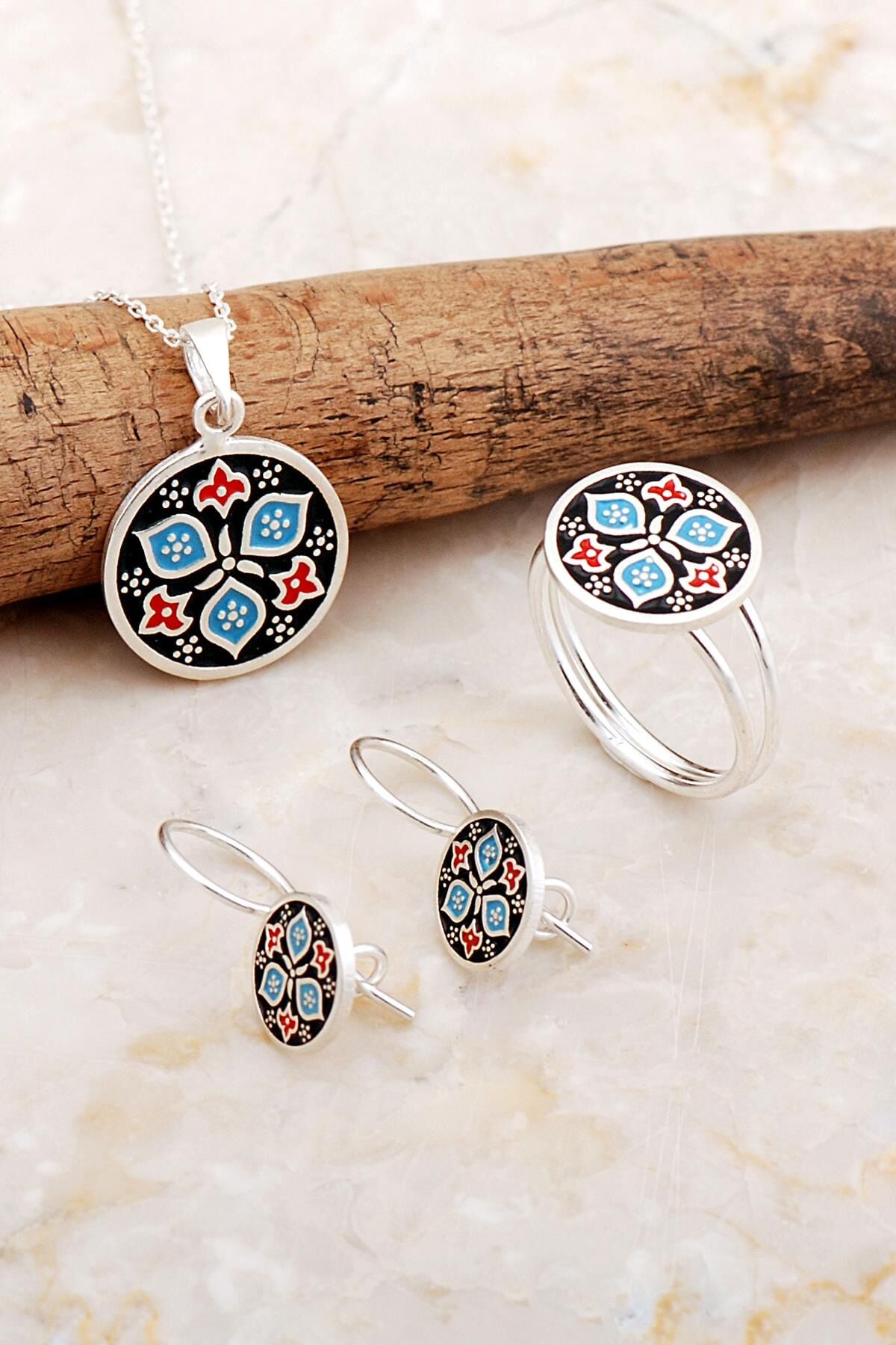 Anadolu Motifli Elişi Mineli Gümüş Set 2826