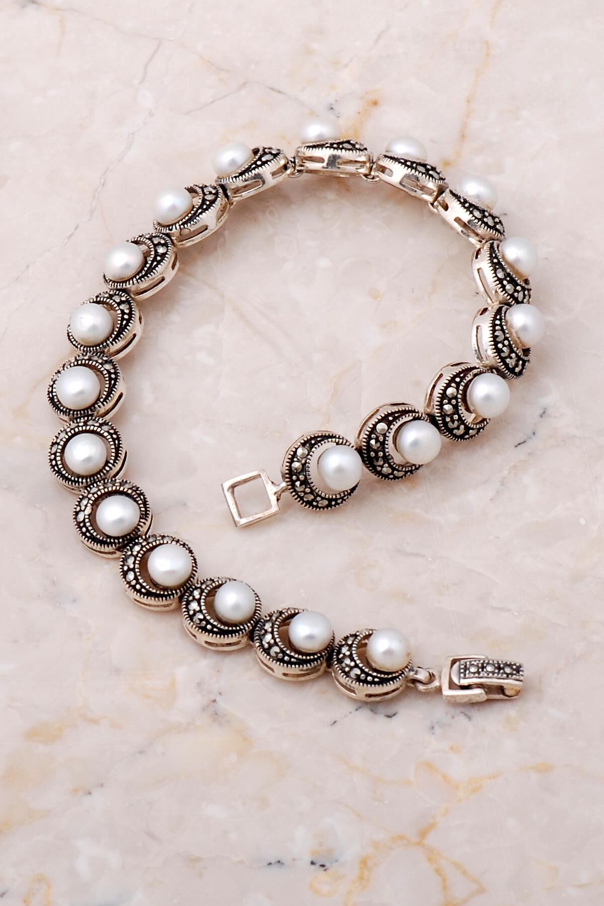 İnci ve Markazit Taşlı Tasarım Gümüş Bileklik 3974