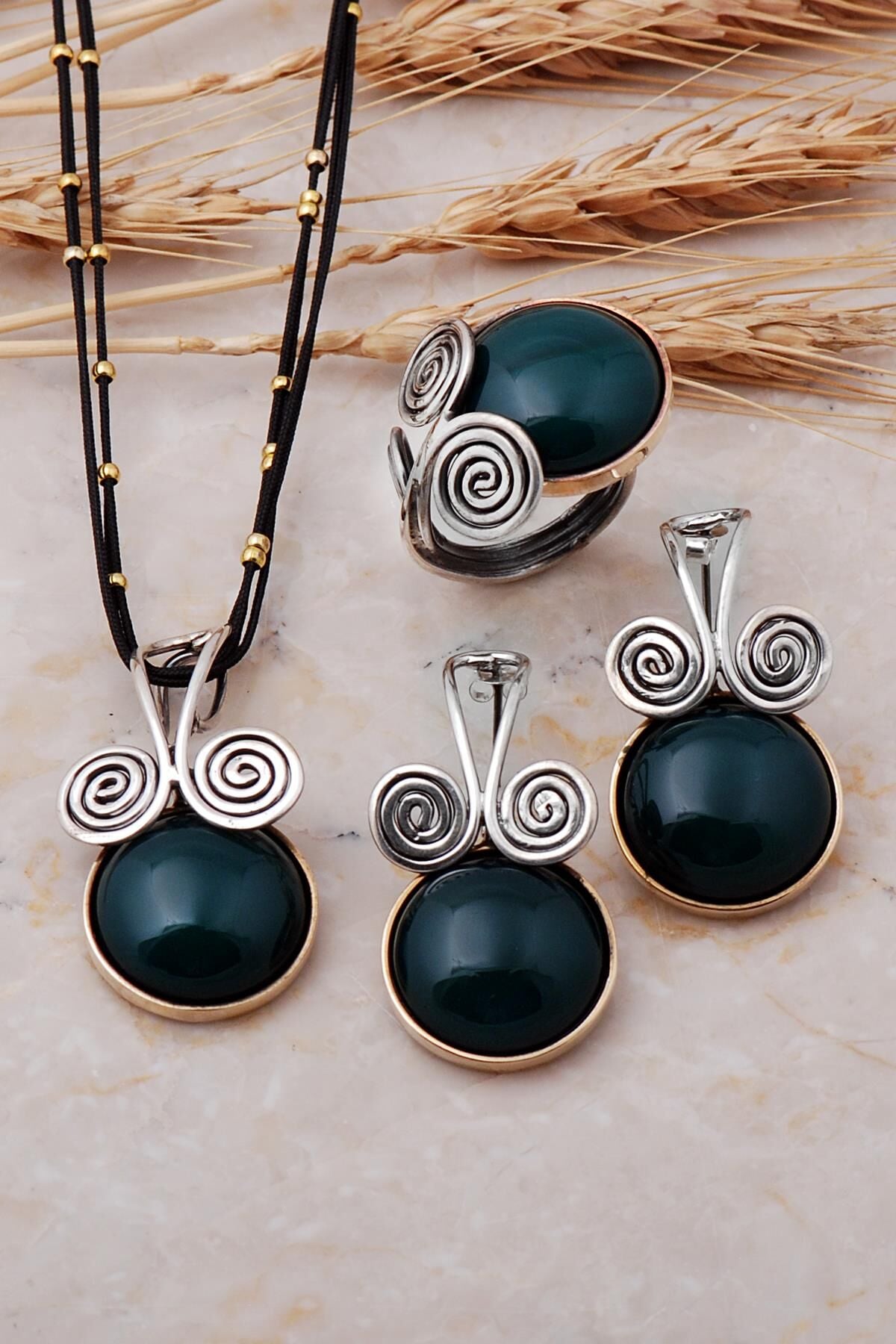 Yeşim Taşlı Tasarım Elişi Gümüş Set 1732