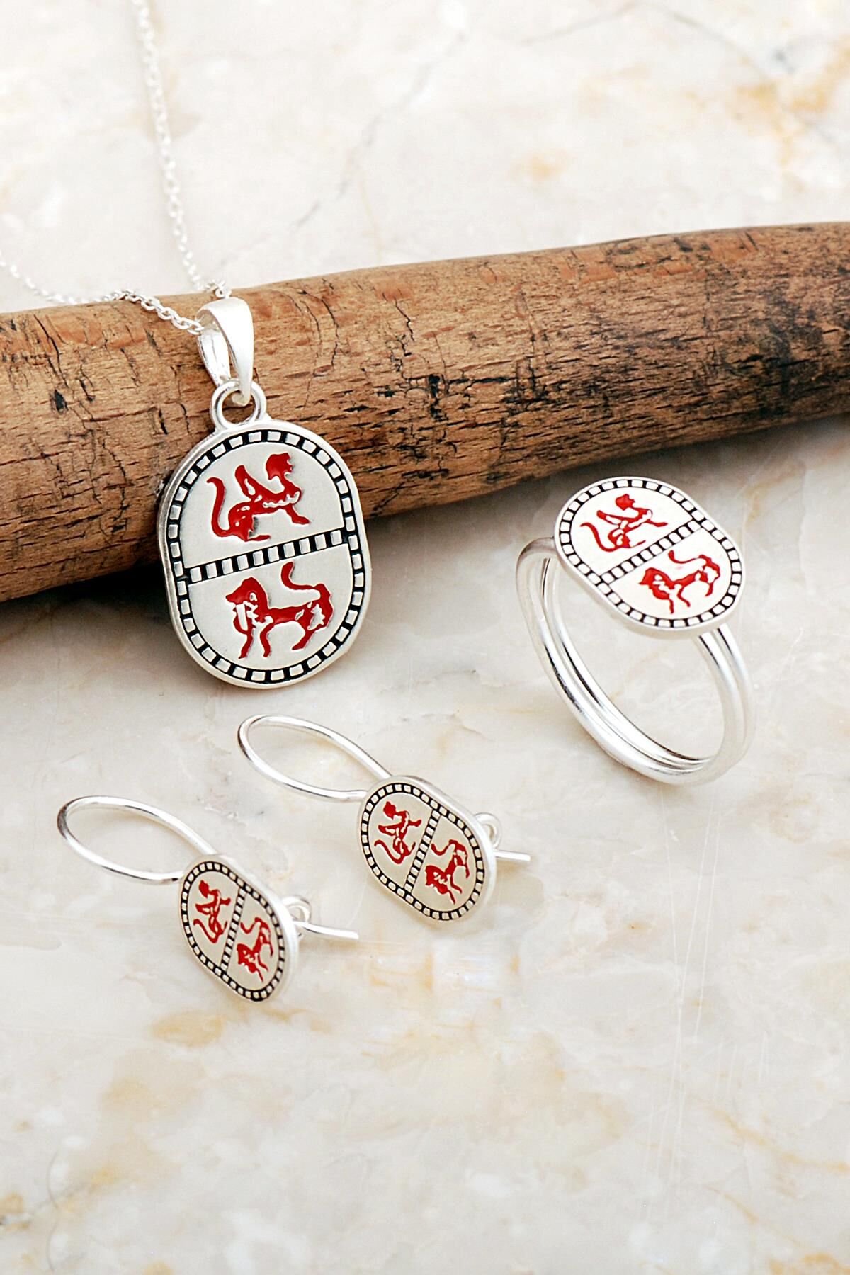 Özgürlüğün Ruhu Sembolü Elişi Mineli Gümüş Set 2834