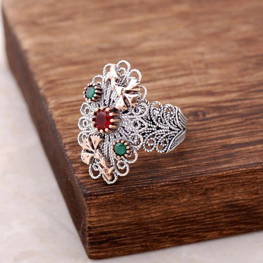 Karanfilli Telkari İşlemeli Gümüş Yüzük 2502