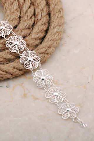 Midyat Telkari Sanatı İşlemeli Elişi Çiçek Gümüş Bileklik 4664