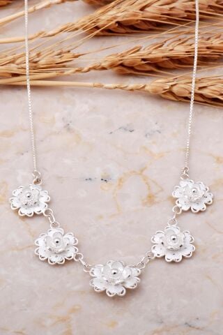 Telkari İşlemeli Elişi Gümüş Kolye 7672