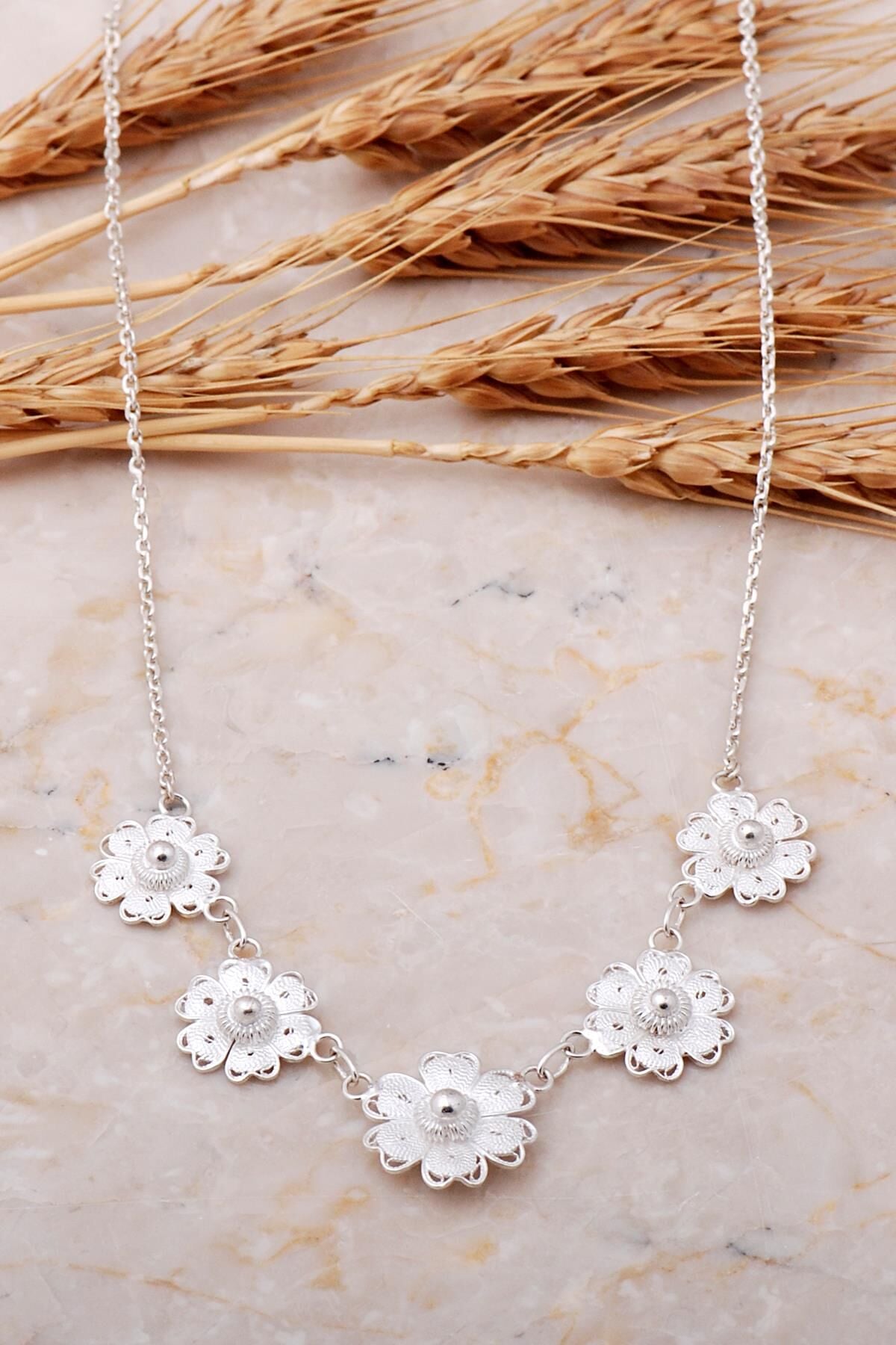 Telkari İşlemeli Elişi Gümüş Kolye 7673