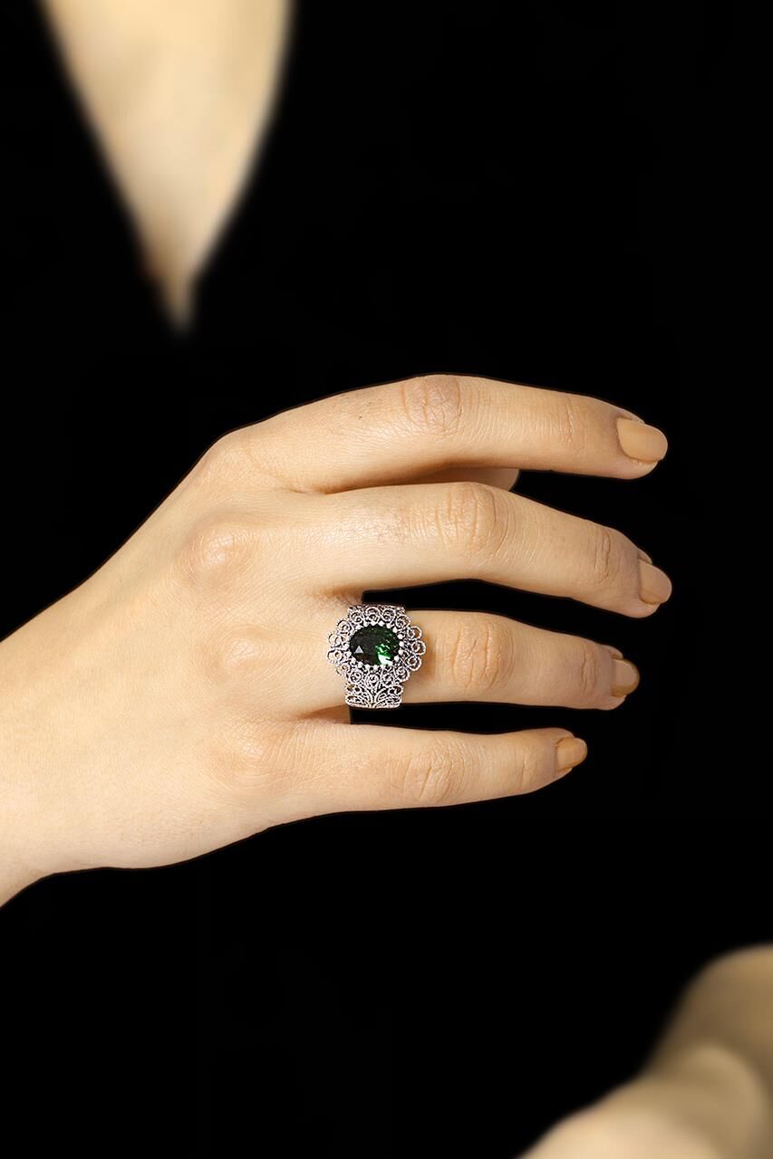 Yeşim Taşlı Telkari İşlemeli Gümüş Yüzük 2510